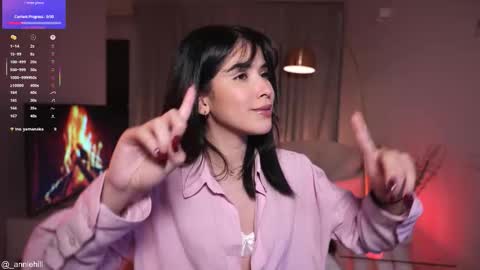 anniehillofficial_ online show from November 7, 9:15 pm