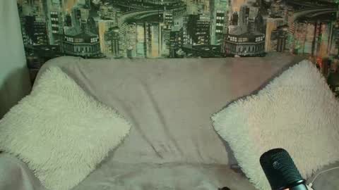 Anna online show from February 27, 9:15 pm