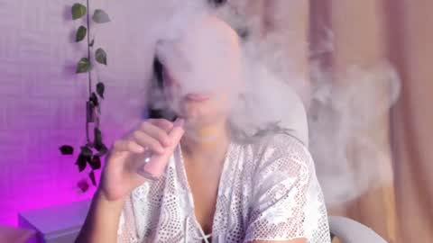 Annie  Alex online show from December 17, 6:42 pm