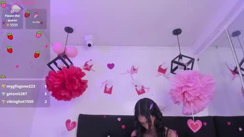 Annie Evans  online show from March 1, 7:49 pm