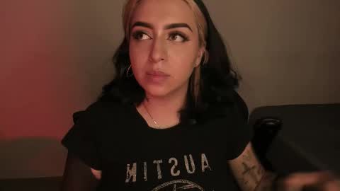 Annika online show from November 23, 2:22 am