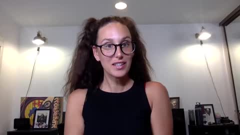 Snapshot of annmarieferrara chatting on September 19, 2:35 am Ann online show from September 19, 2:35 am