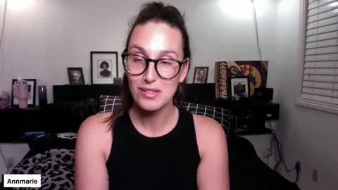 Snapshot of annmarieferrara chatting on October 15, 2:44 am Ann online show from October 15, 2:44 am