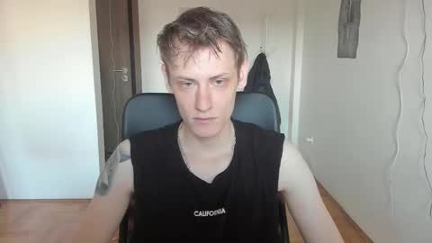    online show from December 22, 1:52 pm