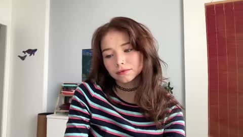 Snapshot of anntics_ chatting on October 5, 8:01 am N  antics online show from October 5, 8:01 am