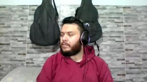 Snapshot of annubixxx69 chatting on April 6, 6:03 am lion kennedy independent model moderator online show from April 6, 6:03 am