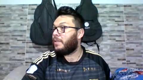 Snapshot of annubixxx69 chatting on April 9, 6:52 am lion kennedy independent model moderator online show from April 9, 6:52 am