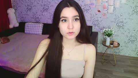 Snapshot of anny_shine chatting on December 7, 6:54 am Annie online show from December 7, 6:54 am