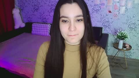 Snapshot of anny_shine chatting on December 16, 1:21 am Annie online show from December 16, 1:21 am
