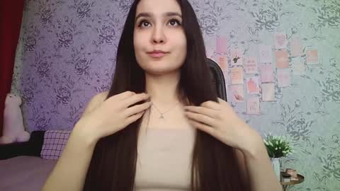 Snapshot of anny_shine chatting on December 20, 3:58 am Annie online show from December 20, 3:58 am