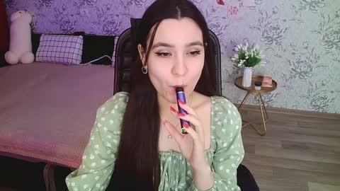 Snapshot of anny_shine chatting on January 17, 2:39 pm Annie online show from January 17, 2:39 pm