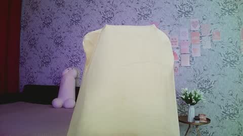 Snapshot of anny_shine chatting on January 29, 5:19 am Annie online show from January 29, 5:19 am