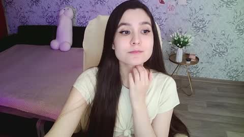 Snapshot of anny_shine chatting on February 7, 3:34 am Annie online show from February 7, 3:34 am