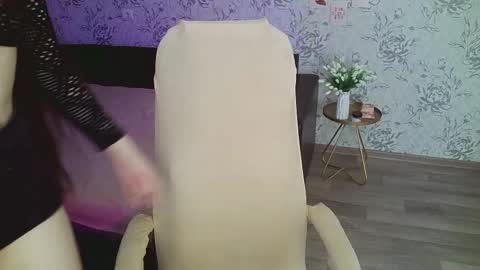 Snapshot of anny_shine chatting on February 28, 1:05 am Annie online show from February 28, 1:05 am