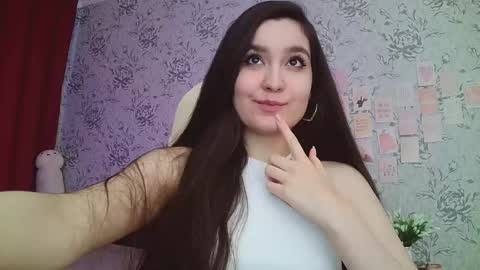 Snapshot of anny_shine chatting on March 2, 4:28 am Annie online show from March 2, 4:28 am
