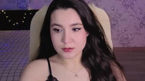 Annie online show from February 7, 5:22 am