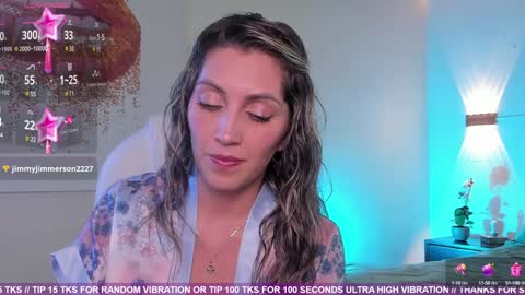 Snapshot of anny_sweet72 chatting on December 2, 3:58 pm Anny online show from December 2, 3:58 pm