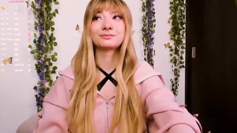 Snapshot of annycolin chatting on February 7, 4:16 am Anny IG online show from February 7, 4:16 am