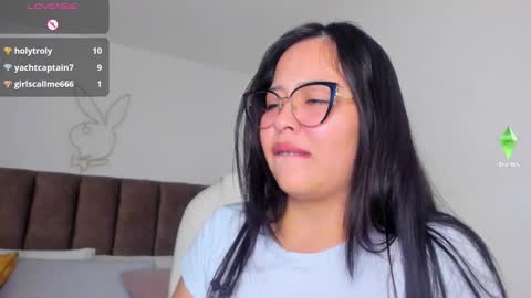 Snapshot of annye01_ chatting on March 11, 4:13 pm anny online show from March 11, 4:13 pm