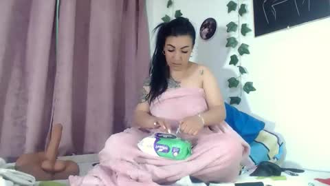    online show from October 4, 2:48 pm