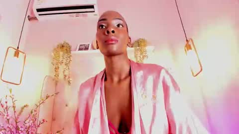 Snapshot of annyfiore chatting on December 20, 6:40 am Anny online show from December 20, 6:40 am