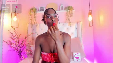 Snapshot of annyfiore chatting on December 28, 4:30 am Anny online show from December 28, 4:30 am