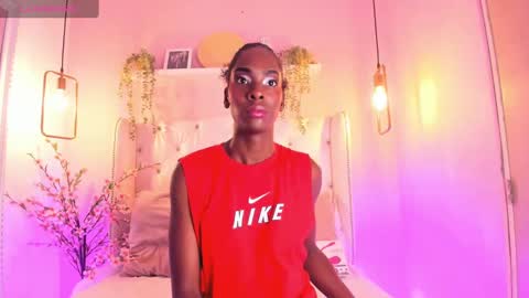 Snapshot of annyfiore chatting on December 29, 3:44 am Anny online show from December 29, 3:44 am