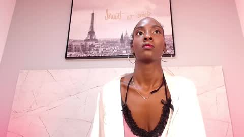 Snapshot of annyfiore chatting on March 7, 2:25 am Anny online show from March 7, 2:25 am