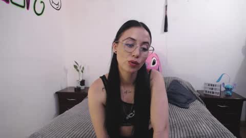 Anny online show from February 9, 7:19 pm