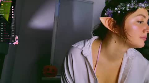 AnnySue online show from October 31, 5:41 am