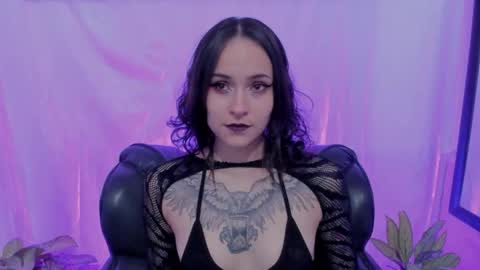 AnnyT online show from April 18, 10:08 am