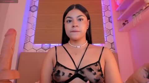 Snapshot of annytorres chatting on July 5, 11:50 am Gaby online show from July 5, 11:50 am