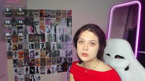 Snapshot of anora_millerr chatting on October 19, 3:45 pm Anora online show from October 19, 3:45 pm