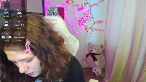 Snapshot of anora_millerr chatting on November 23, 8:03 am Anora online show from November 23, 8:03 am