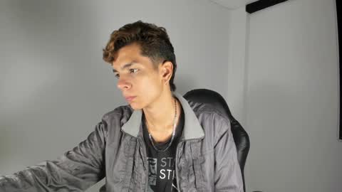 Jordan Mateo online show from January 3, 4:22 am