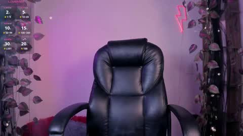 Snapshot of another_teo chatting on March 10, 9:07 pm Jordan Mateo online show from March 10, 9:07 pm