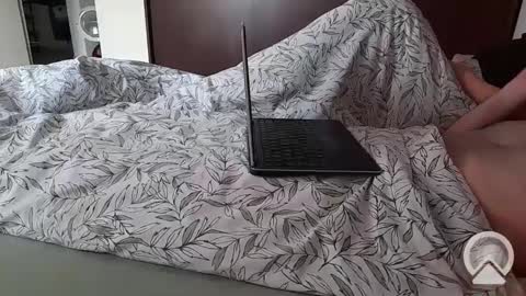 REAL FEEL 2024 online show from March 10, 5:33 am