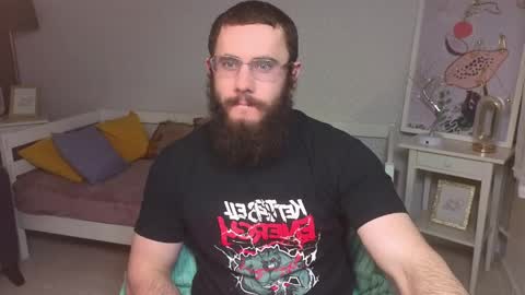 Ant online show from April 3, 5:44 pm