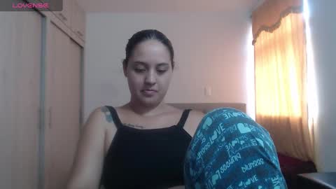 Anthonela Queen online show from September 25, 5:49 pm