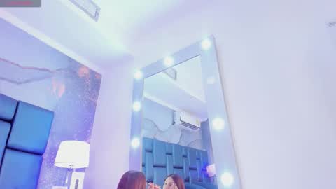 Snapshot of anthoneladuque chatting on December 5, 12:03 pm anthonelaDuque online show from December 5, 12:03 pm