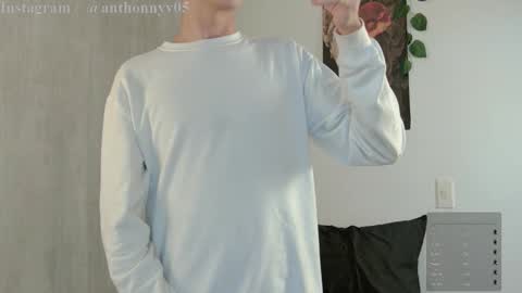 Snapshot of anthonny_05 chatting on October 12, 11:53 am TONY NEW ACCOUNT online show from October 12, 11:53 am