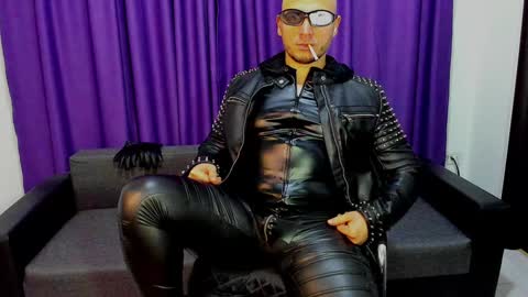 Anthony online show from December 9, 2:24 am