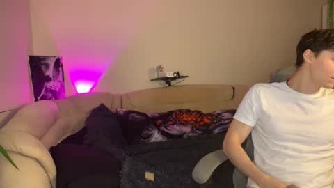 Anthony online show from January 17, 6:07 am