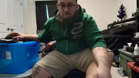 anthonygiacomazzo1 online show from December 16, 4:45 pm