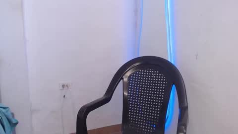 Snapshot of antoine_mastercum420 chatting on February 21, 4:41 pm Antoine online show from February 21, 4:41 pm