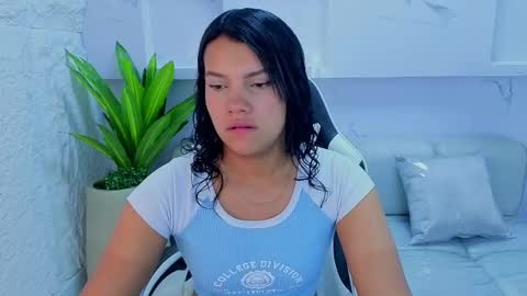 Antonela online show from September 24, 1:03 pm