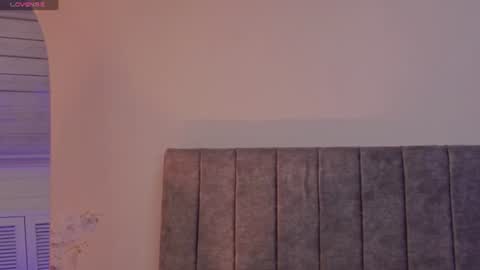 Snapshot of antonella_1998_ chatting on July 6, 1:08 pm Antonella online show from July 6, 1:08 pm