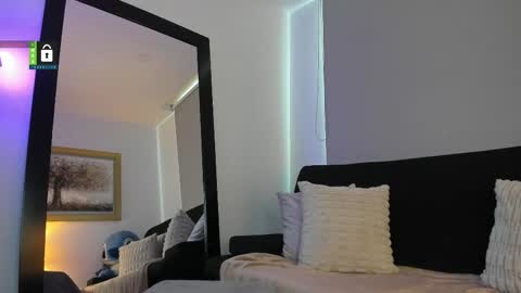 Antonella14Dominic online show from April 28, 9:20 pm