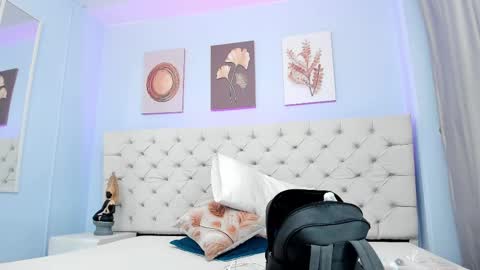 Antonella online show from February 22, 3:45 am