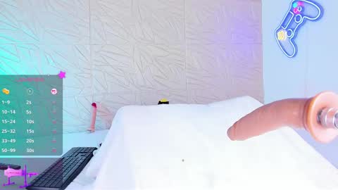 Snapshot of antonella_jae chatting on March 6, 11:42 pm Anto online show from March 6, 11:42 pm